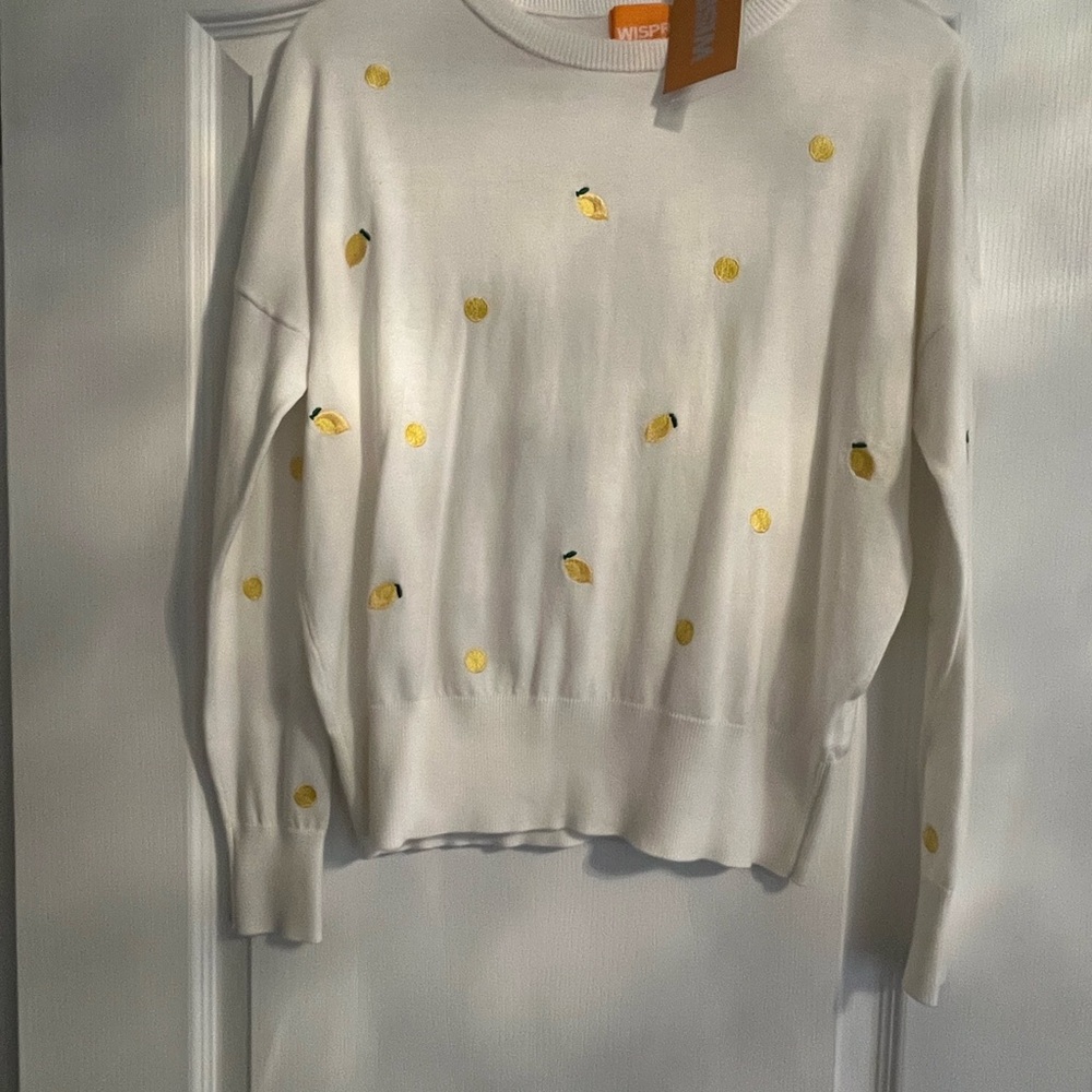 NWT WISPR by Brodie white with   lemons embroidered size Small
